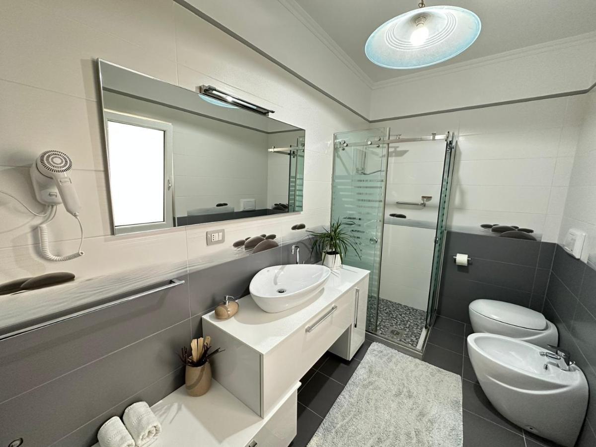 Home Aquamarine & Residence Vlorë Extérieur photo
